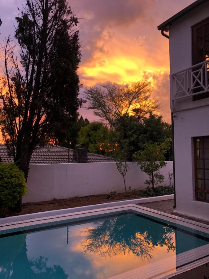 Sandton Farmhouse Johannesburg Exterior photo